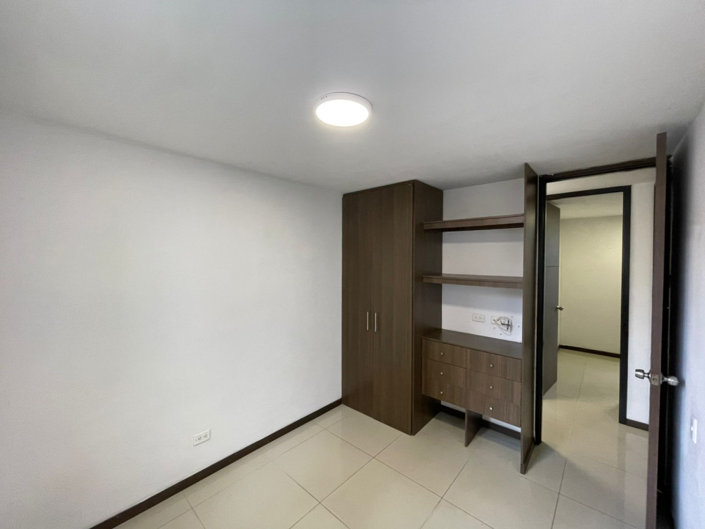 Apartamento En Arriendo - Valle Del Lili, Cali