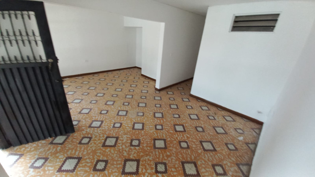 Casa En Arriendo - Atanasio Girardot, Cali