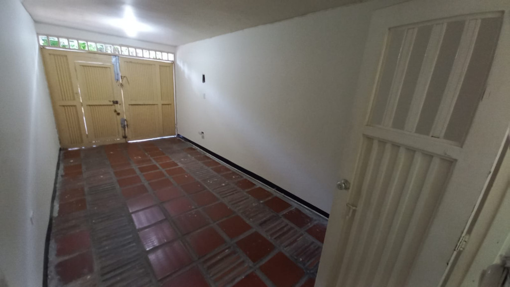 Casa En Arriendo - Aguablanca, Cali