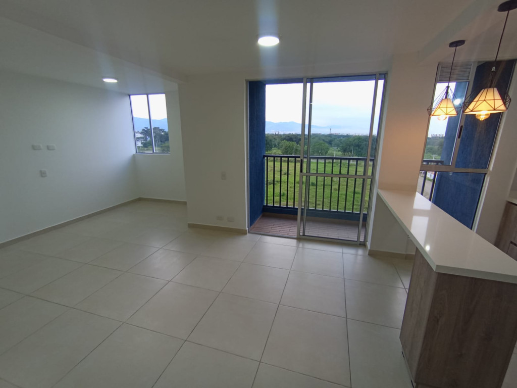 Apartamento En Arriendo - Ciudad Pacifica, Cali