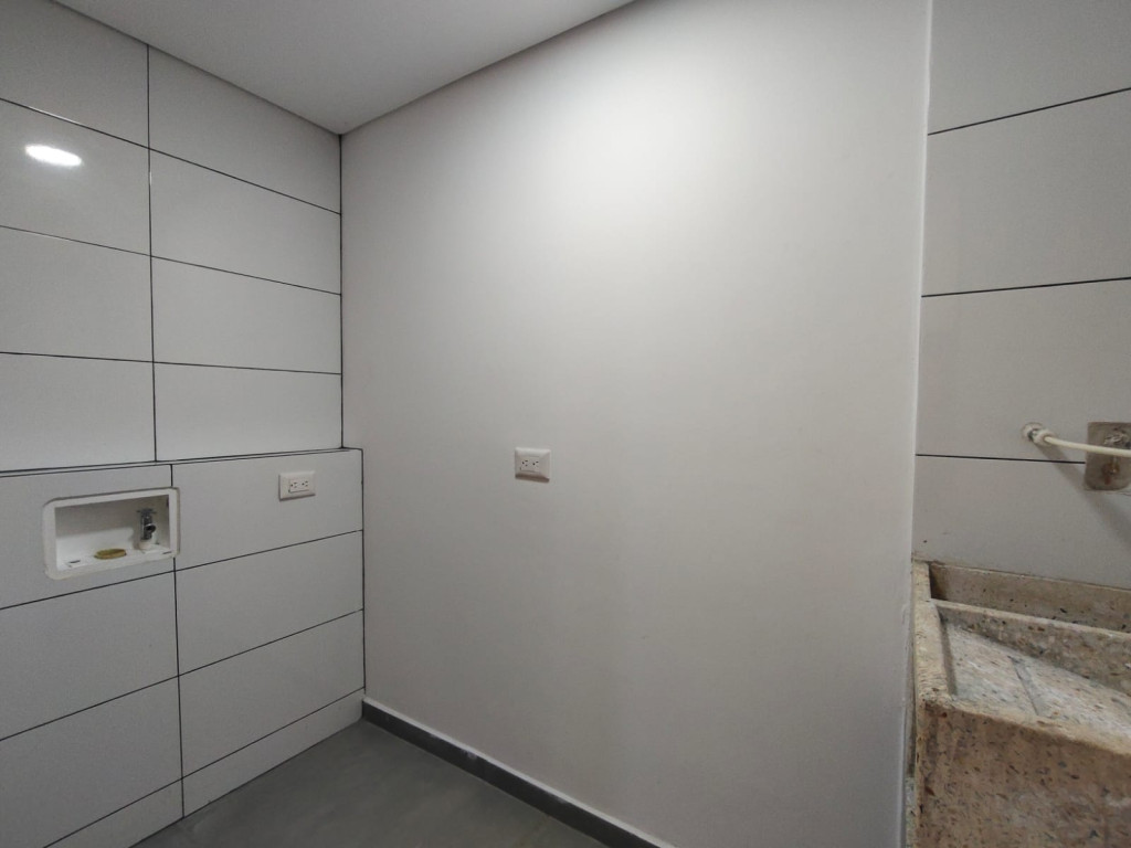 Apartamento En Arriendo - El Vivero, Cali