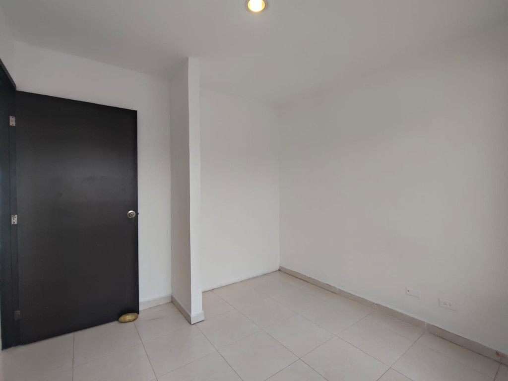 Casa En Arriendo - Ciudad Modelo, Cali