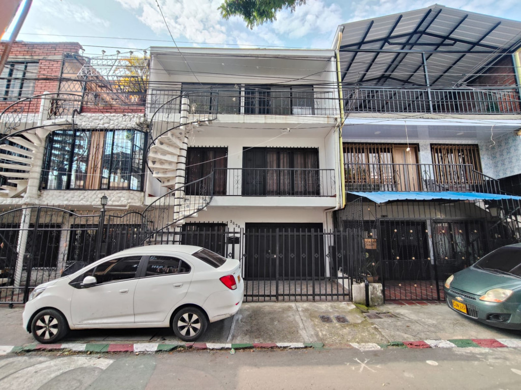 Casa En Arriendo - Ciudad Modelo, Cali