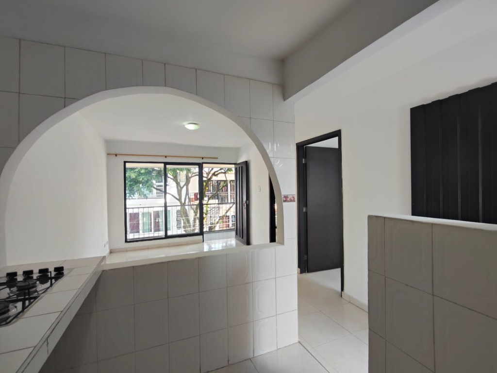 Casa En Arriendo - Ciudad Modelo, Cali