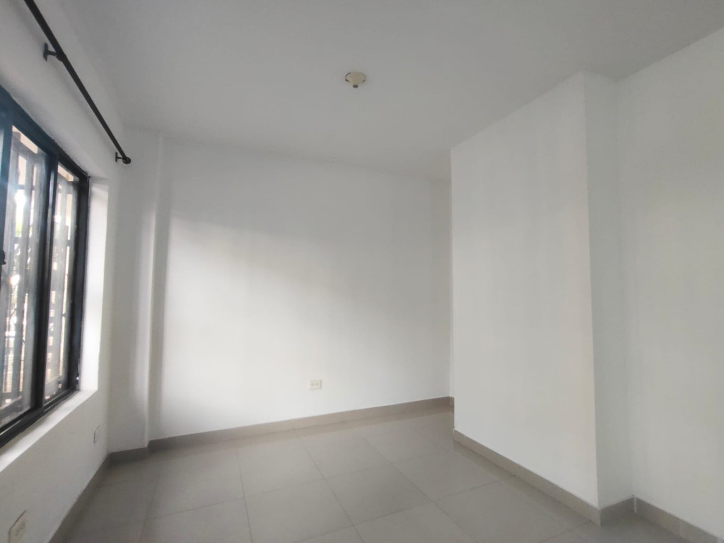 Apartamento En Arriendo - Ciudad Modelo, Cali