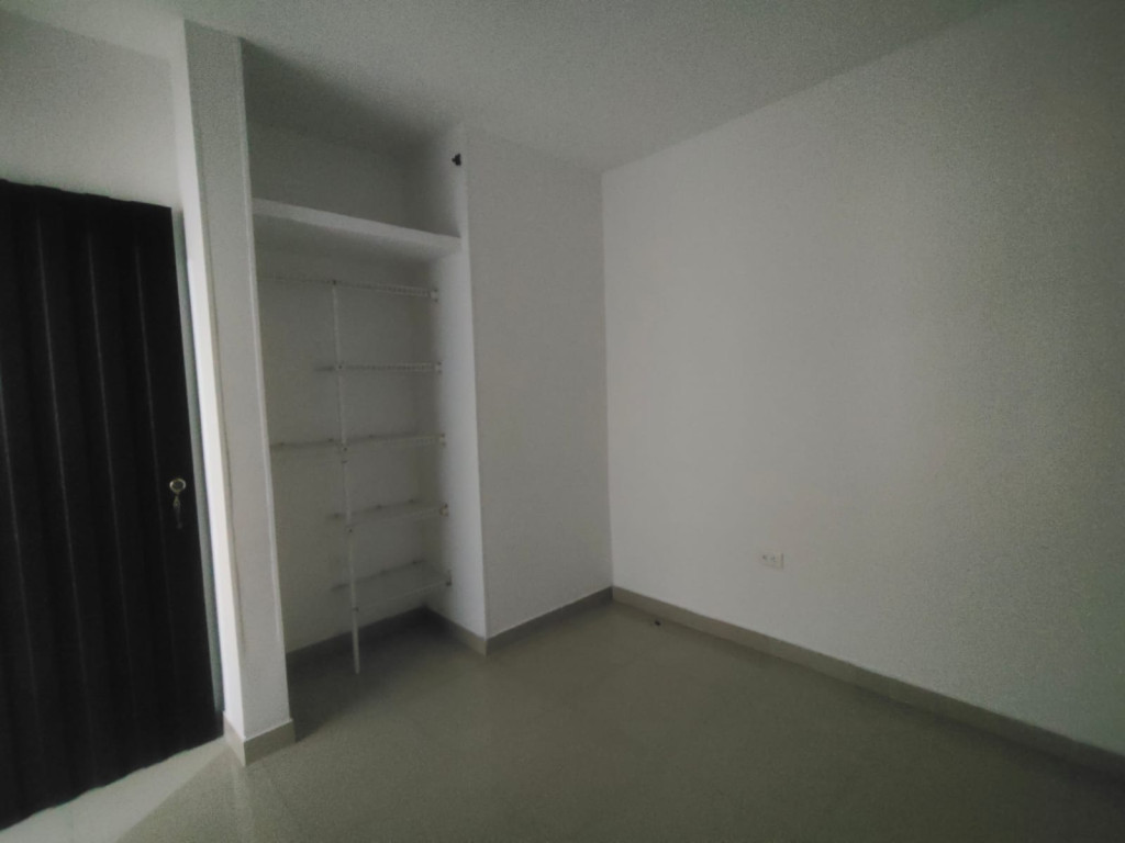 Apartamento En Arriendo - Ciudad Modelo, Cali