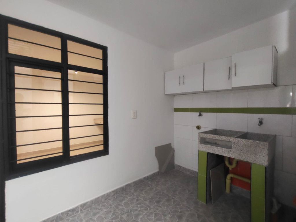 Apartamento En Arriendo - Ciudad Modelo, Cali