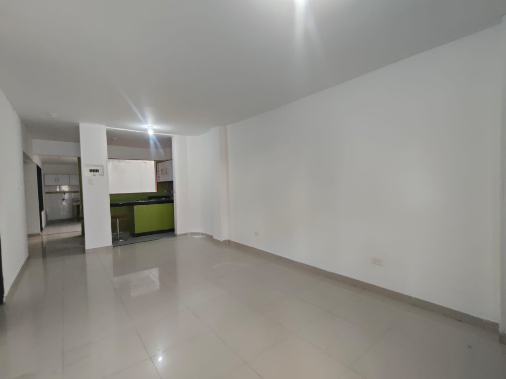 Apartamento En Arriendo - Ciudad Modelo, Cali