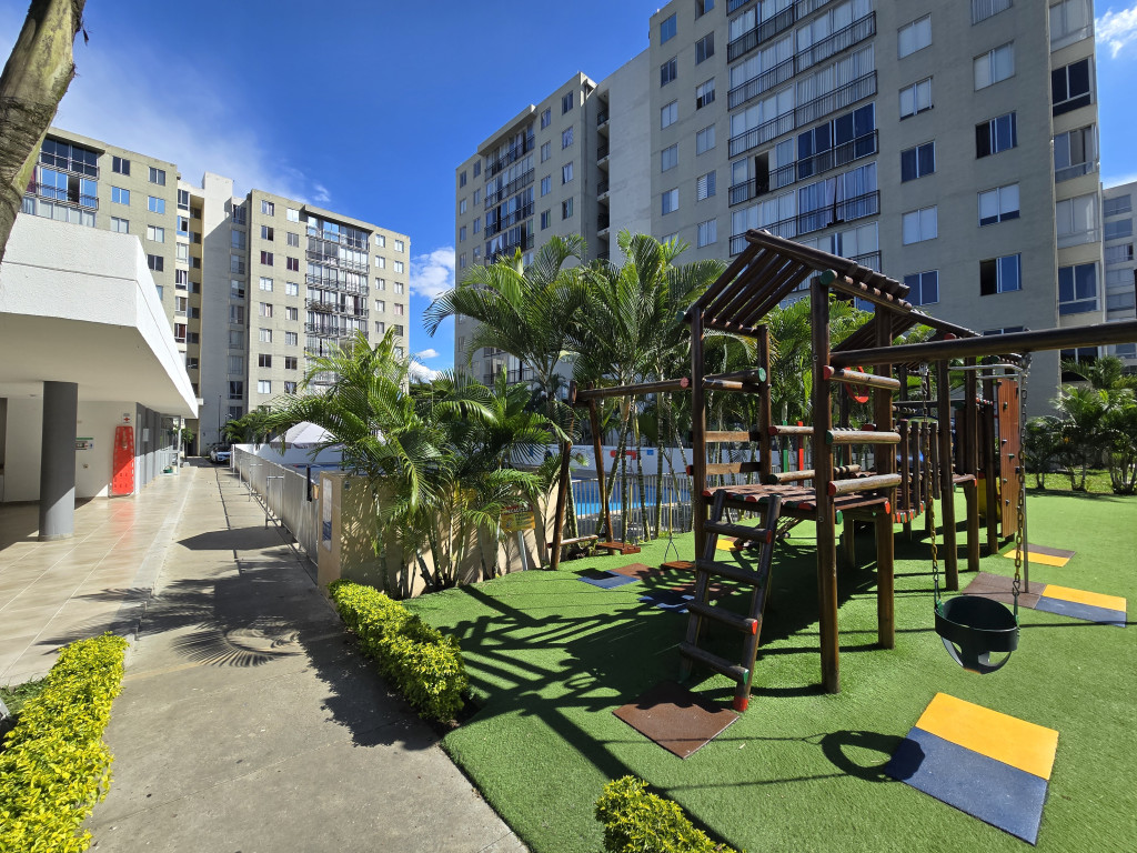 Apartamento En Venta - Ciudad Guabinas, Yumbo