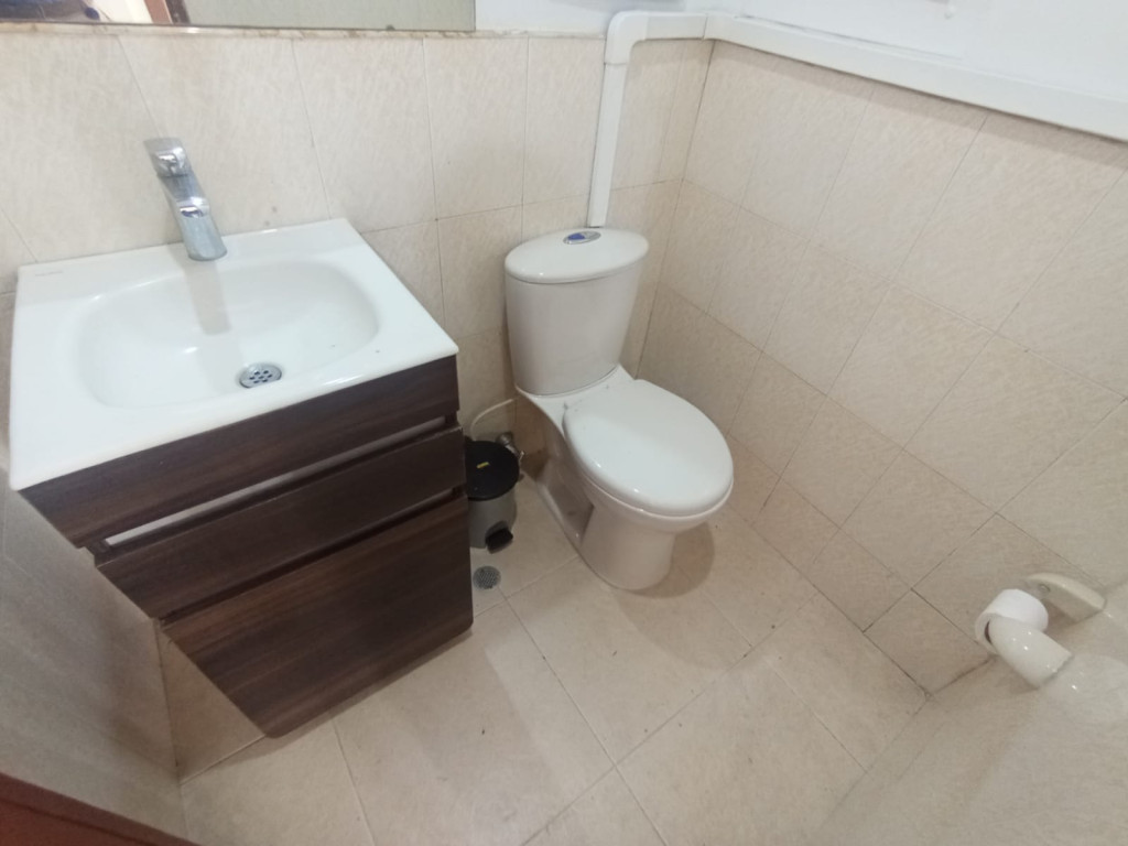 Local En Arriendo - Chipichape, Cali