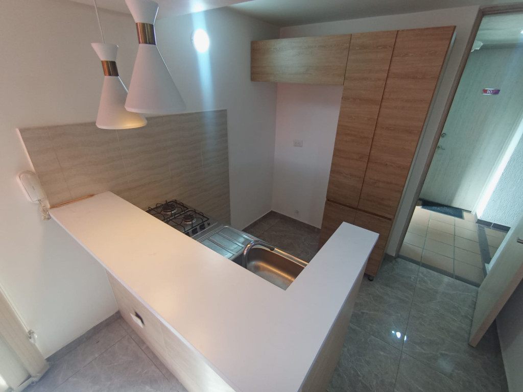 Apartaestudio En Arriendo - Urbanización La Flora, Cali