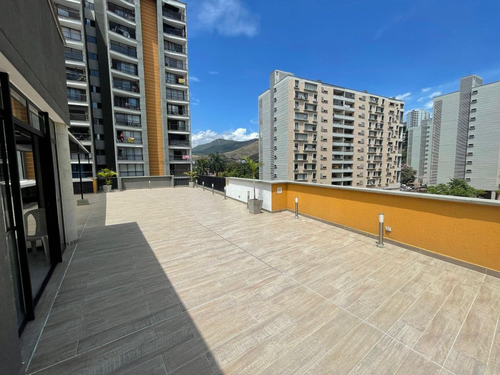 Apartaestudio En Arriendo - Urbanización La Flora, Cali