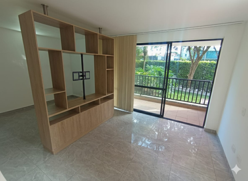 Apartaestudio En Arriendo - Urbanización La Flora, Cali