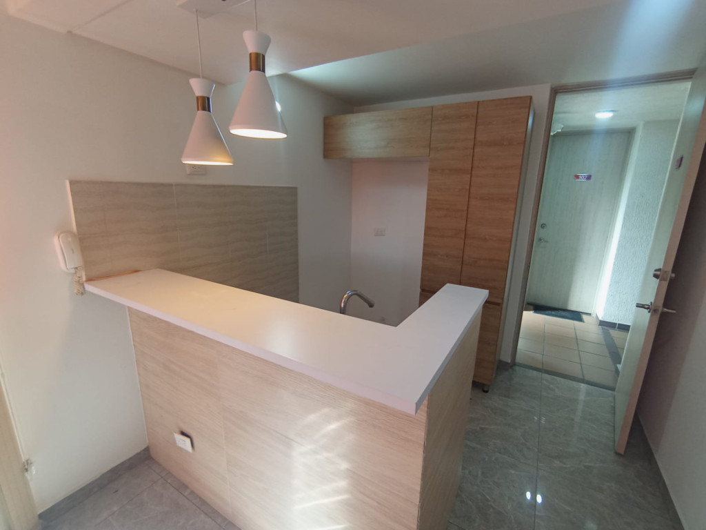 Apartaestudio En Arriendo - Urbanización La Flora, Cali