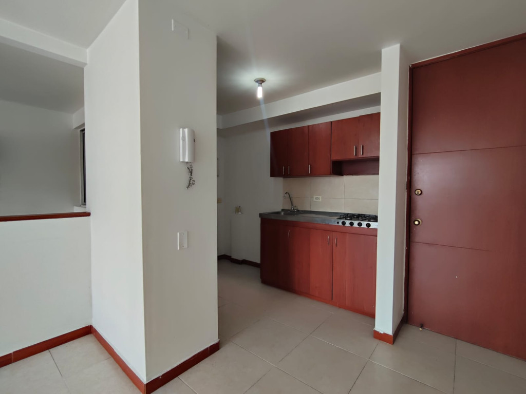 Apartamento En Arriendo - Prados Del Norte, Cali