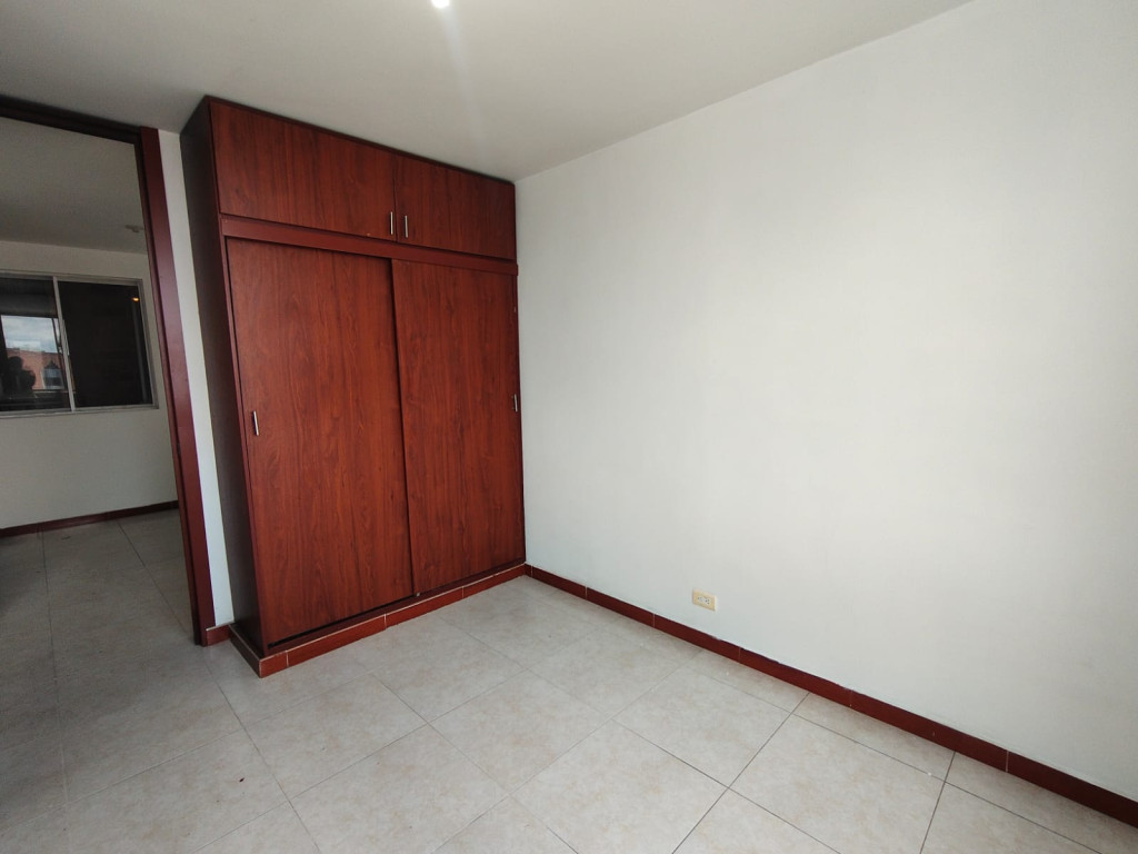 Apartamento En Arriendo - Prados Del Norte, Cali