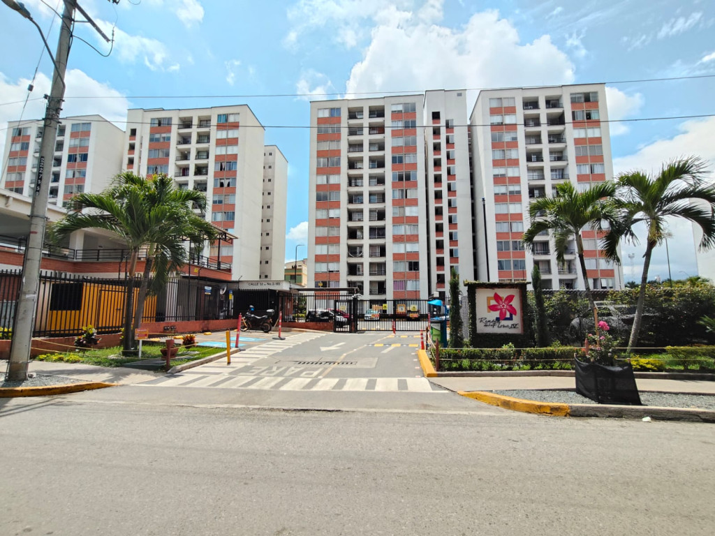 Apartamento En Arriendo - Prados Del Norte, Cali