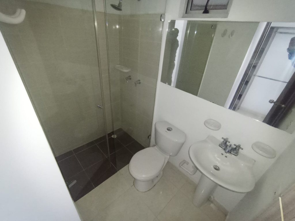 Apartamento En Arriendo - Prados Del Norte, Cali