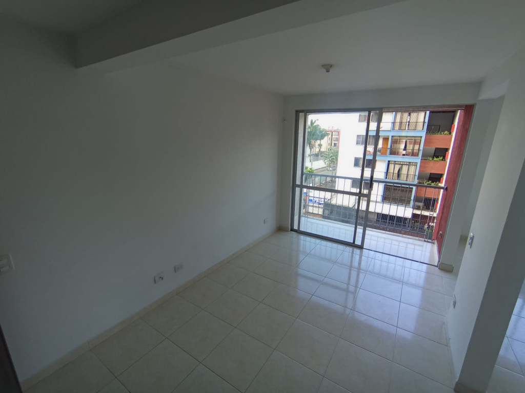 Apartamento En Arriendo - Prados Del Norte, Cali