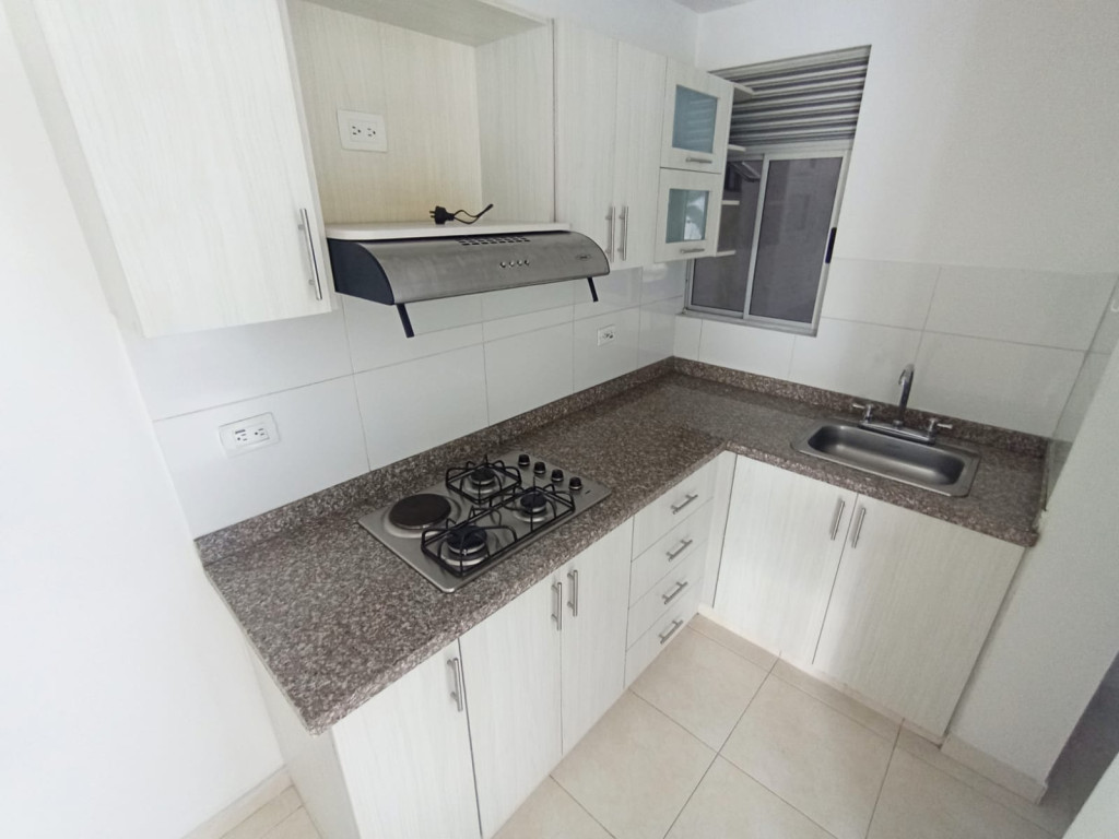 Apartamento En Arriendo - Prados Del Norte, Cali