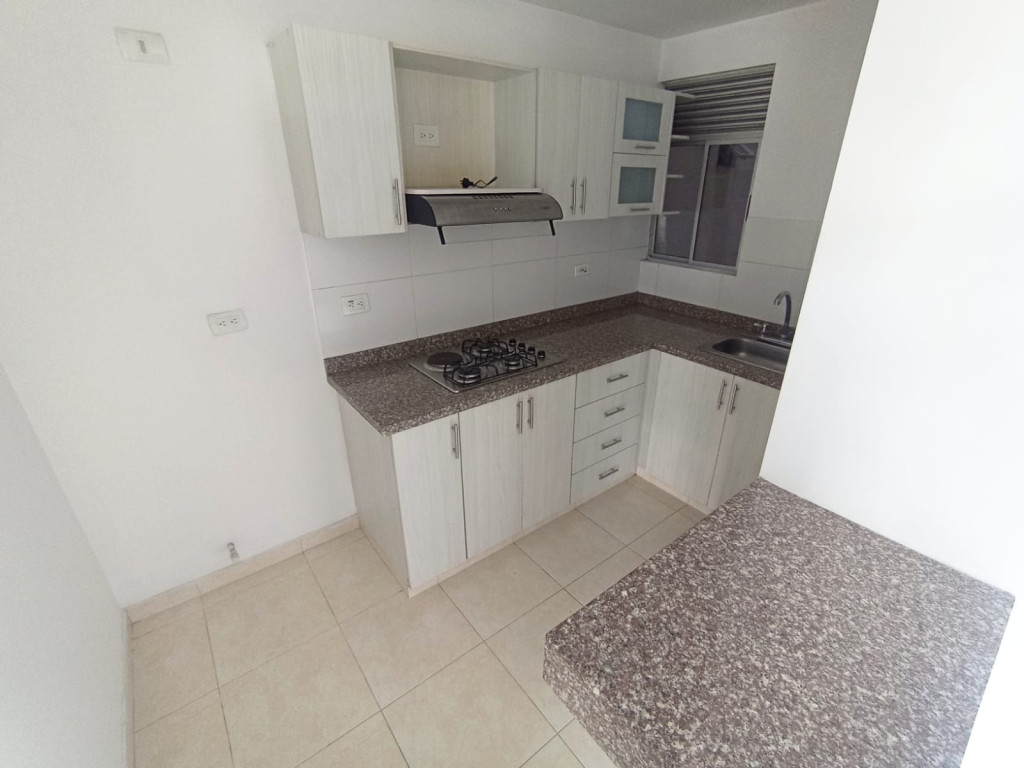 Apartamento En Arriendo - Prados Del Norte, Cali
