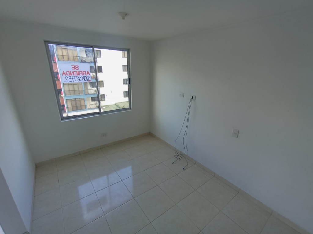 Apartamento En Arriendo - Prados Del Norte, Cali