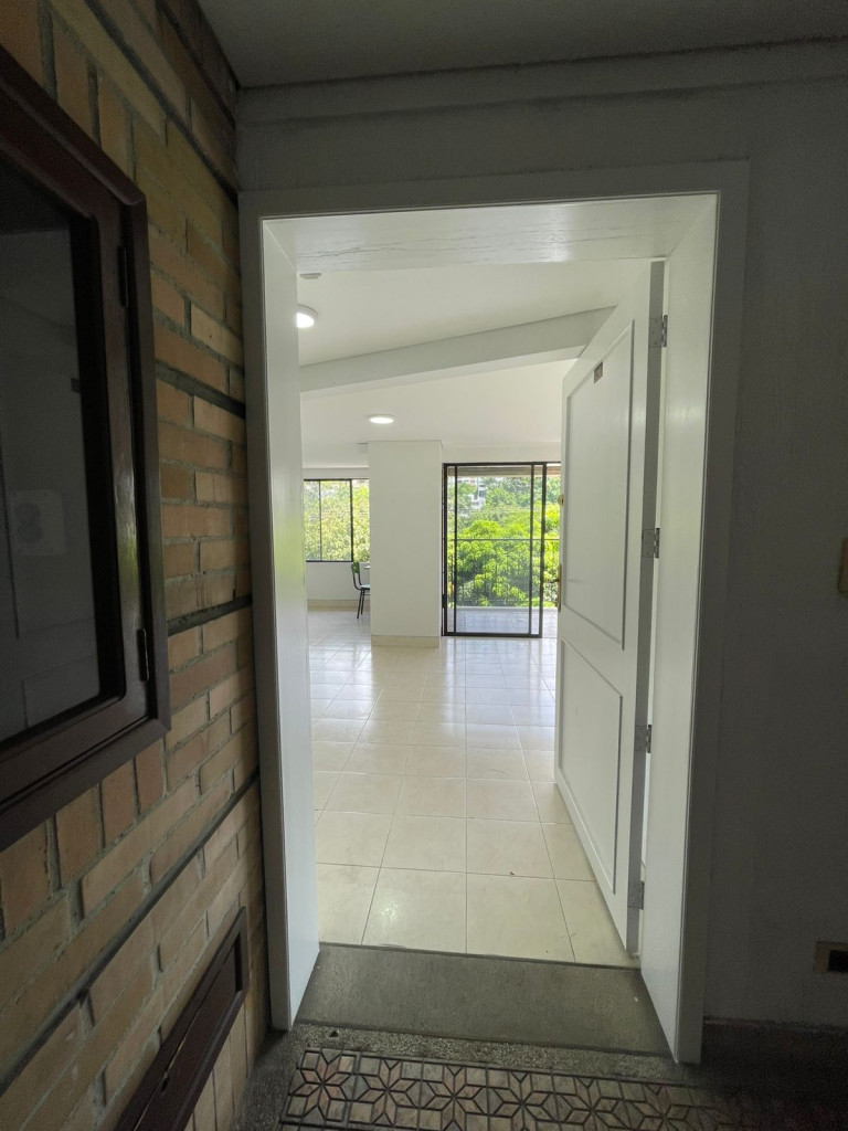 Apartamento En Arriendo - Cristales, Cali
