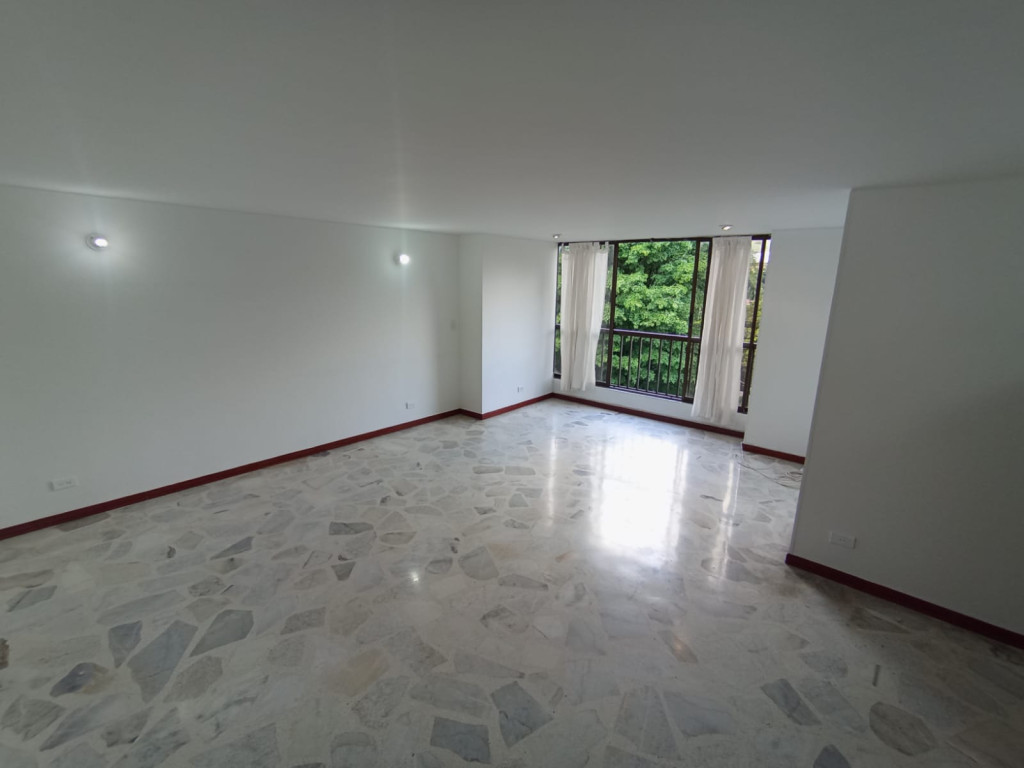 Apartamento En Arriendo - San Fernando, Cali