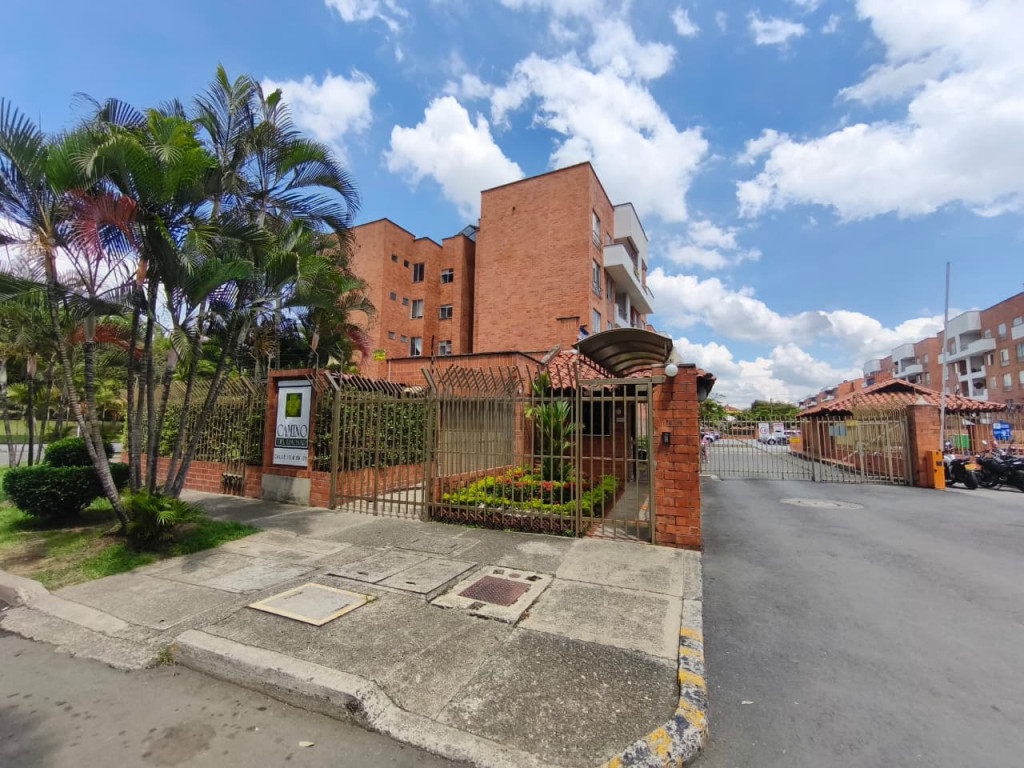 Apartamento En Arriendo - La Hacienda, Cali