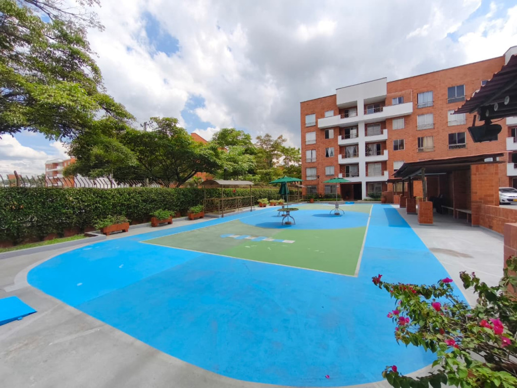 Apartamento En Arriendo - La Hacienda, Cali