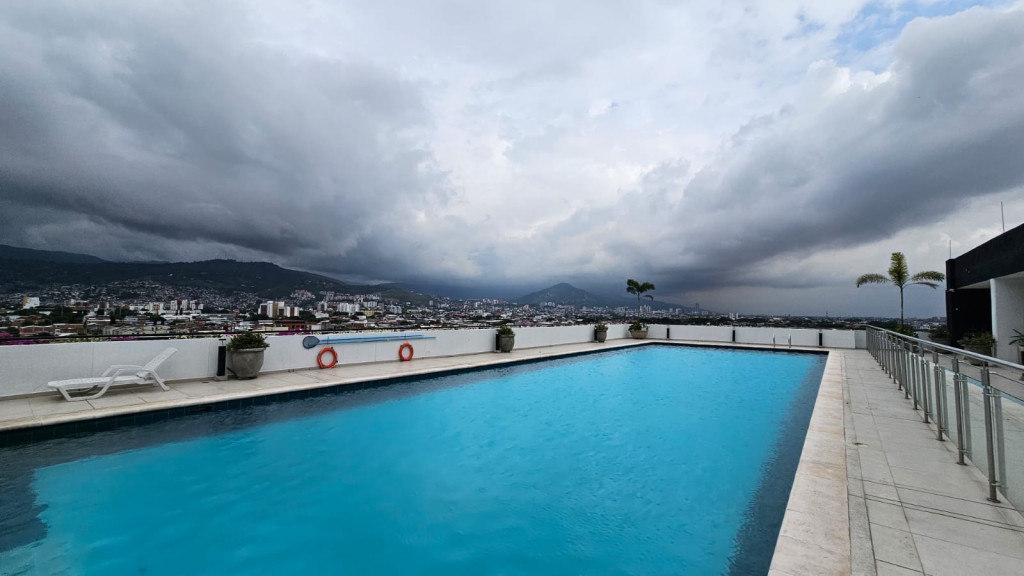 Apartamento En Arriendo - Jorge Zawadsky, Cali