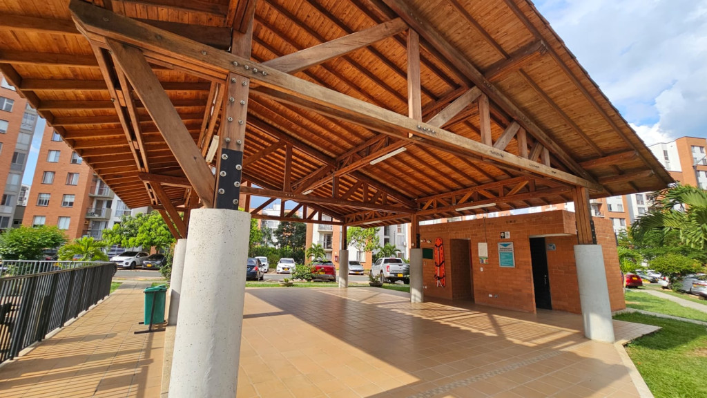 Apartamento En Arriendo - Valle Del Lili, Cali