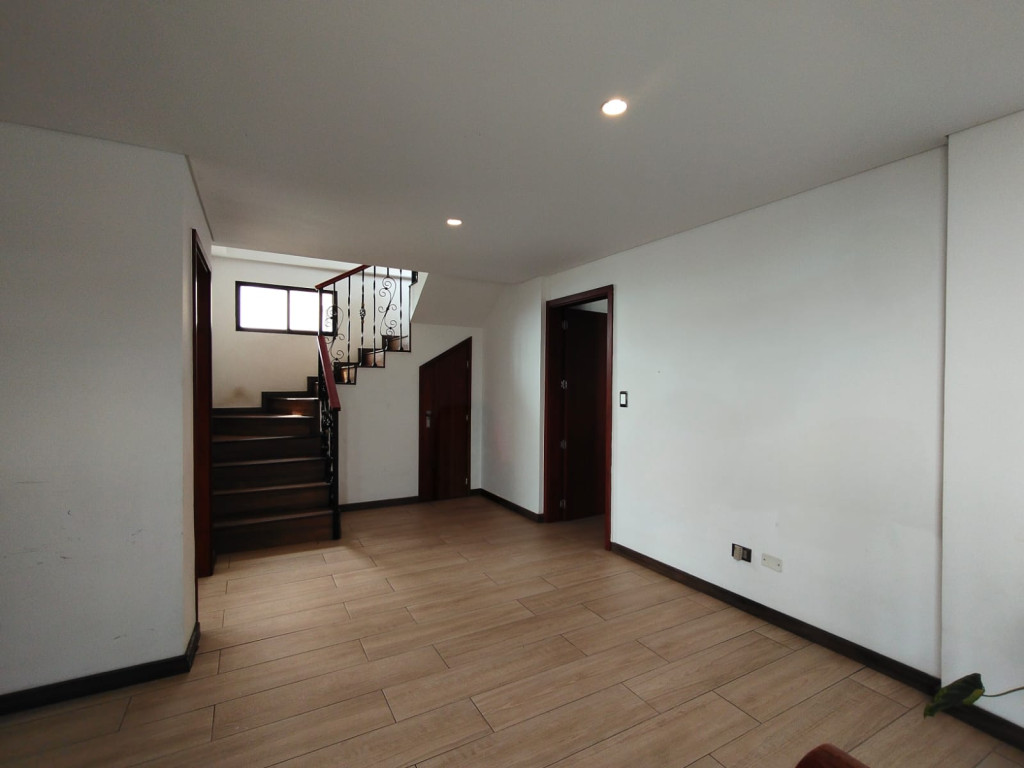 Apartamento En Arriendo - La Hacienda, Cali