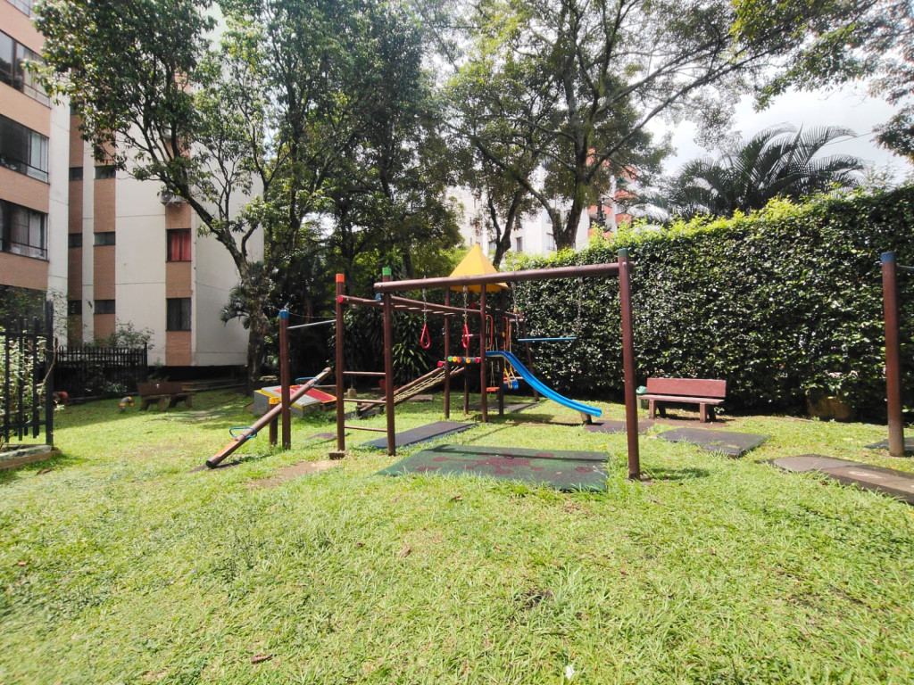 Apartamento En Arriendo - La Hacienda, Cali