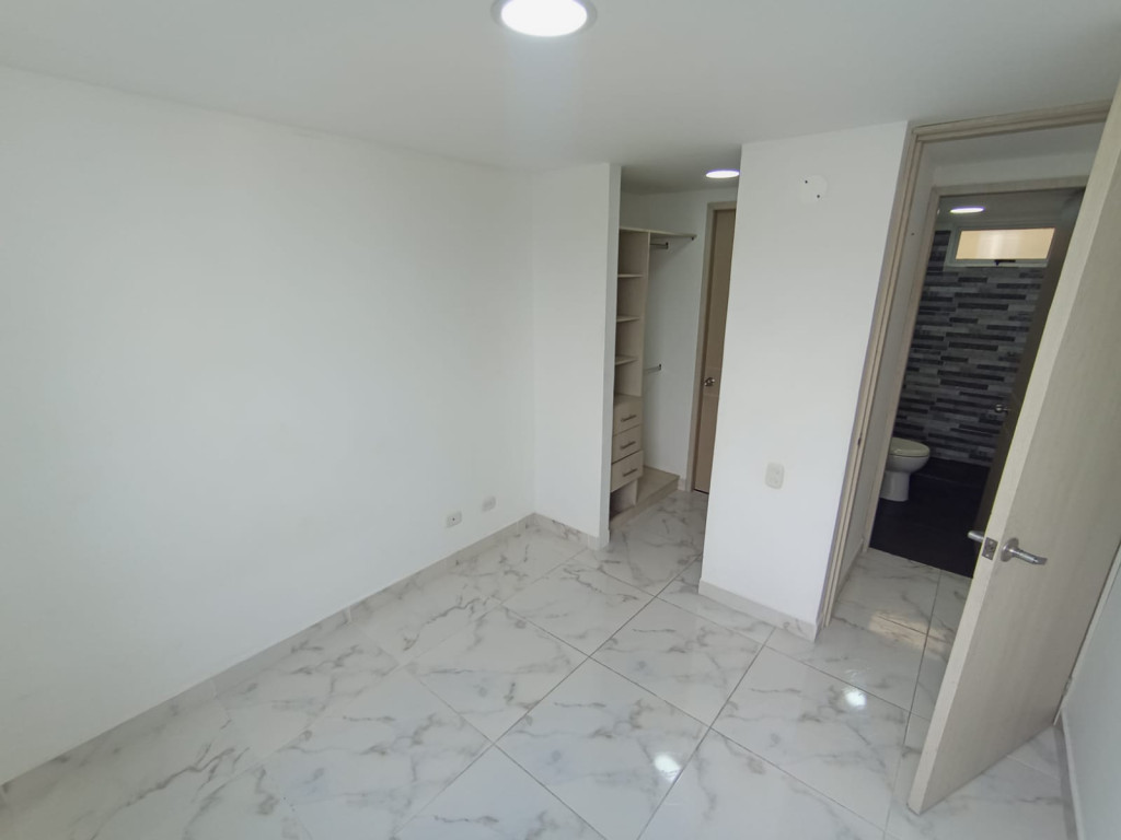 Apartamento En Arriendo - Ciudad Pacifica, Cali