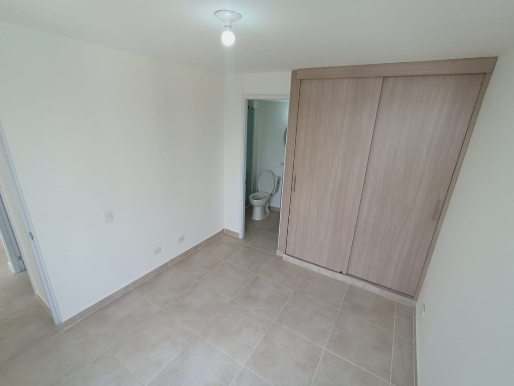 Apartamento En Arriendo - Ciudad Guabinas, Yumbo
