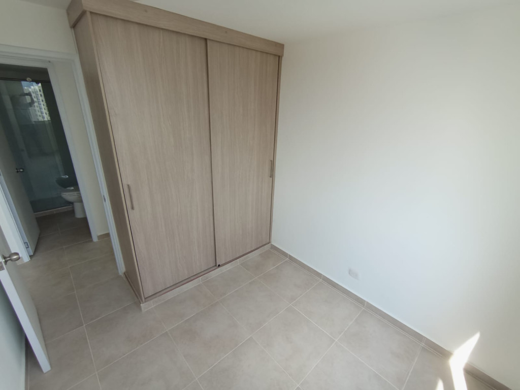 Apartamento En Arriendo - Ciudad Guabinas, Yumbo