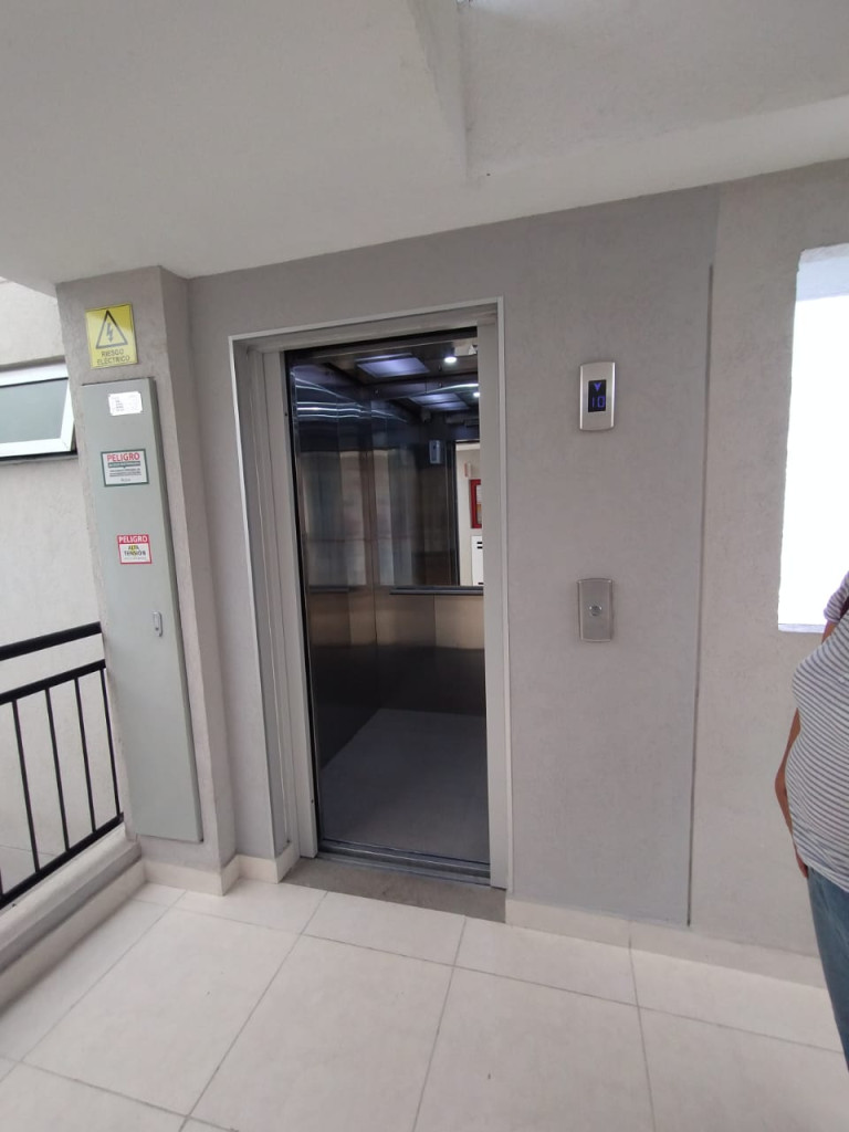 Apartamento En Arriendo - Ciudad Guabinas, Yumbo