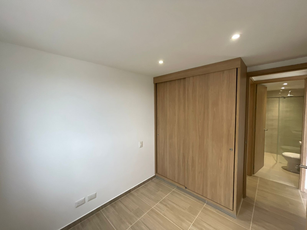 Apartamento En Arriendo - El Vivero, Cali