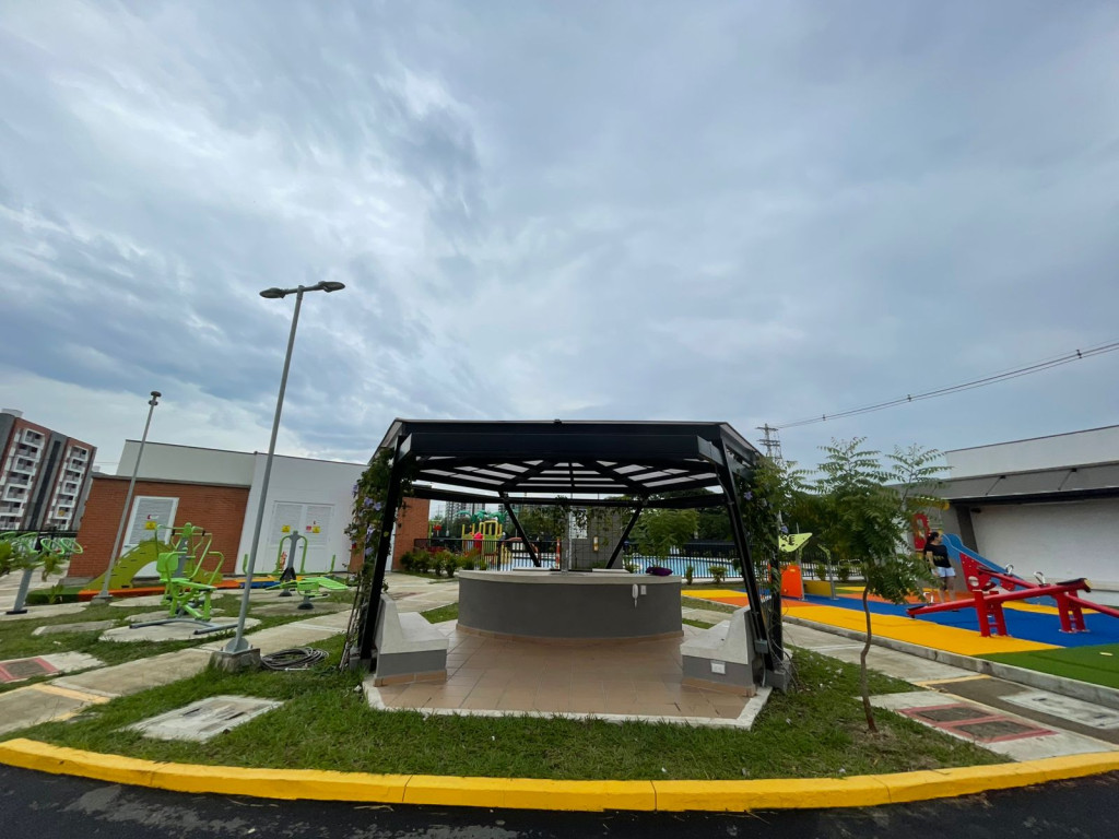 Apartamento En Arriendo - El Vivero, Cali