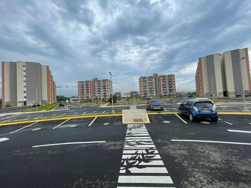 Apartamento En Arriendo - El Vivero, Cali