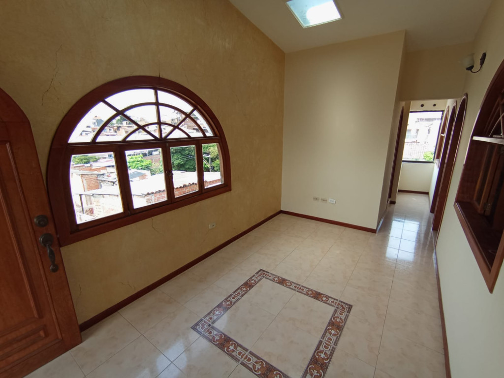 Apartamento En Arriendo - San Cayetano, Cali