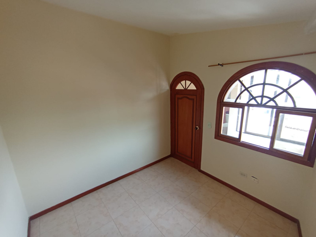 Apartamento En Arriendo - San Cayetano, Cali