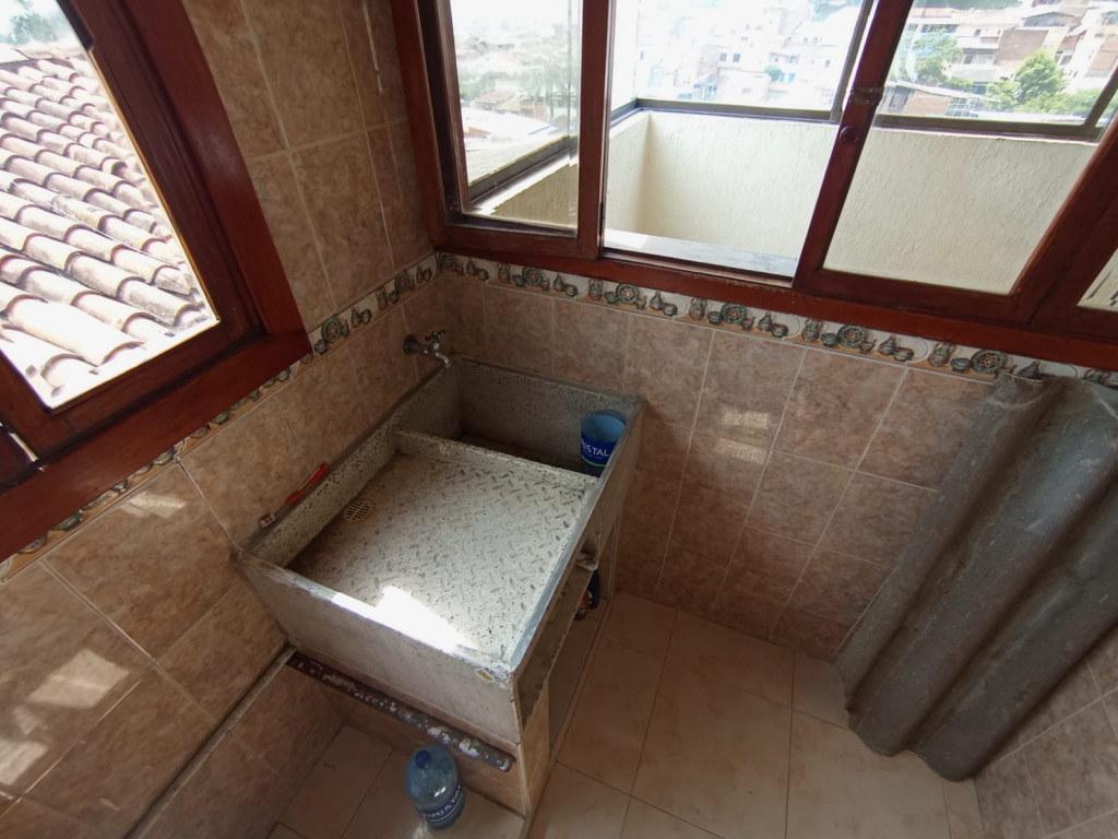 Apartamento En Arriendo - San Cayetano, Cali