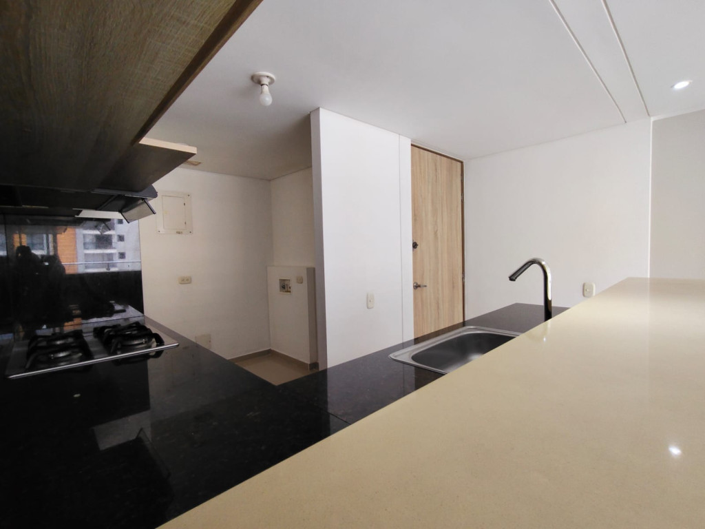 Apartamento En Arriendo - Urbanización La Flora, Cali