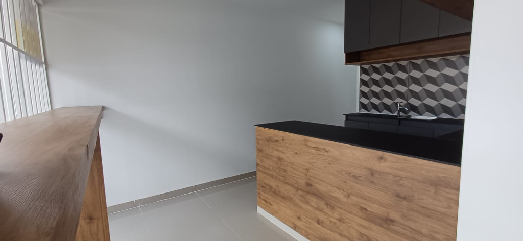 Local En Arriendo - Urbanización La Flora, Cali