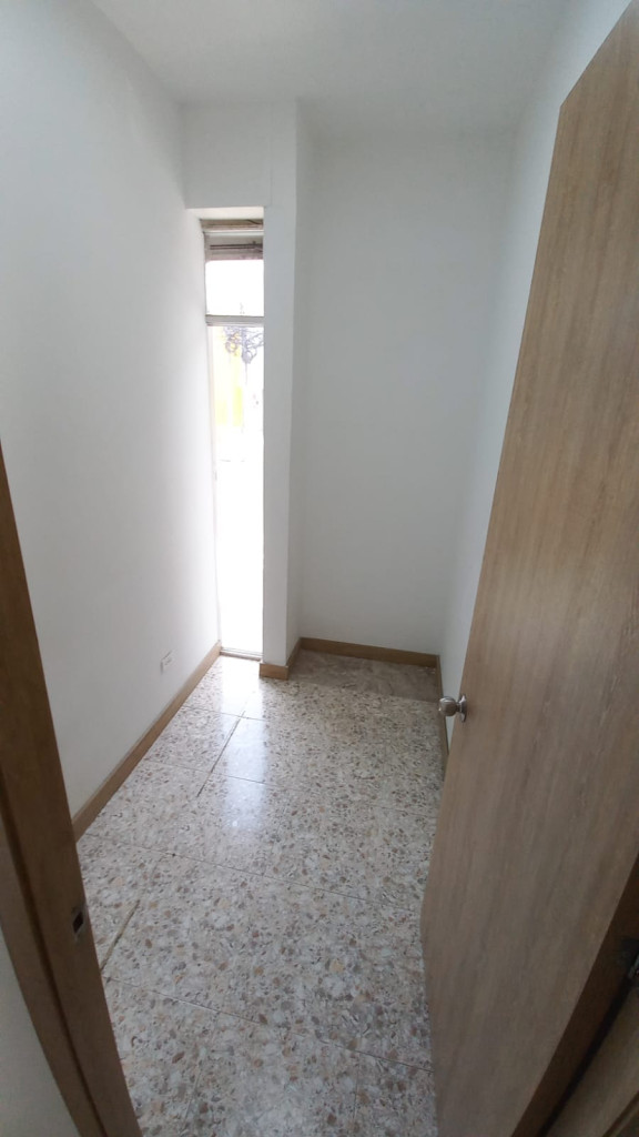 Local En Arriendo - San Vicente, Cali