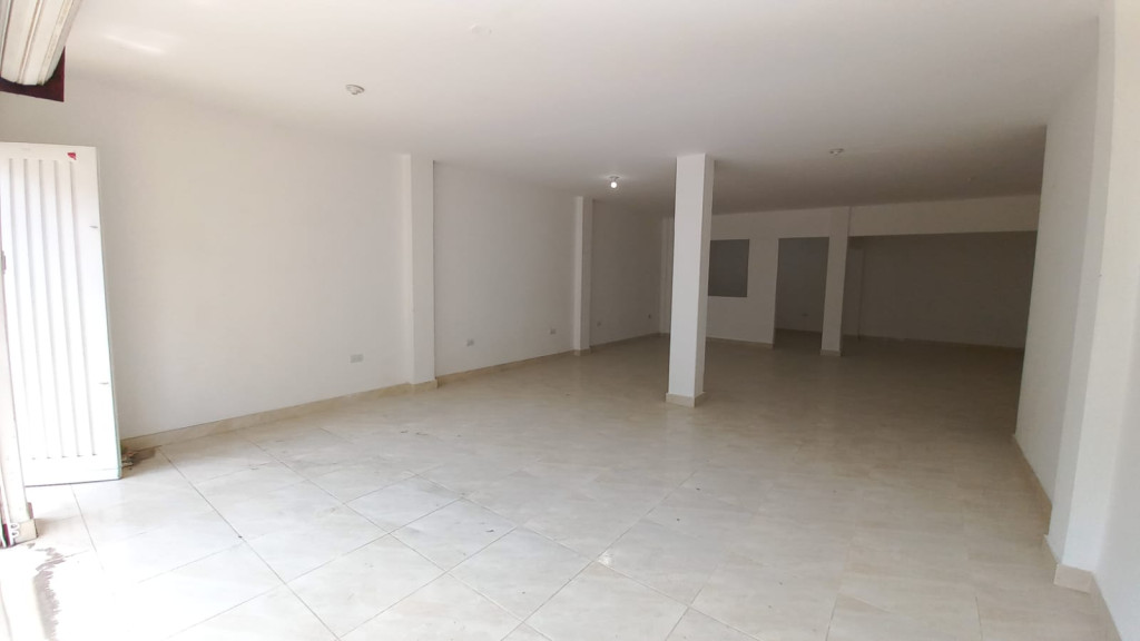 Local En Arriendo - Belalcázar, Yumbo