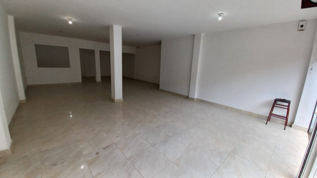 Local En Arriendo - Belalcázar, Yumbo