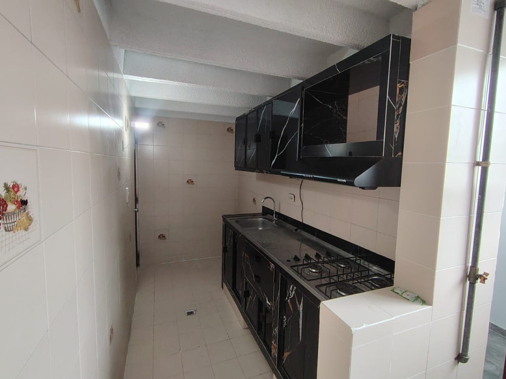 Apartamento En Venta - Urbanización La Flora, Cali